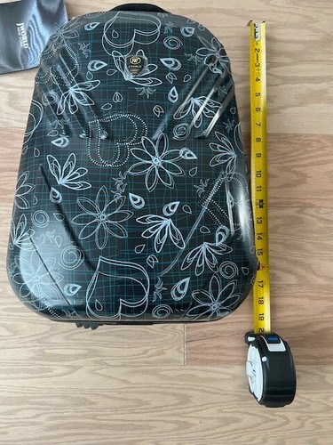 J World New York Tuttle Hardshell Laptop Backpack Bag Black - Picture 2 of 6