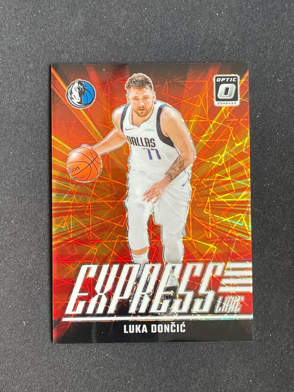 Luka Doncic 2024-25 Panini Donruss Optic Express Lane White Velocity /59 #6