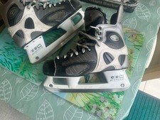 CCM 1052’s Hockey Skates