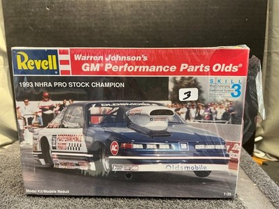 1:25 REVELL MODEL KIT WARREN JOHNSON'S GM PERFORMANCE OLDS SEALED SKILL-3 UTM