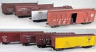 Lot of 8 rare HO Box cars - Reefers, Cattle, and box cars — photo 1