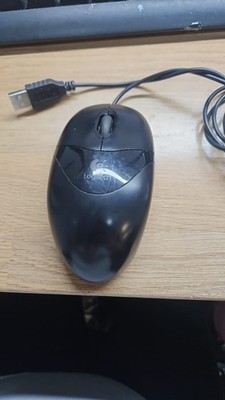 Logitech M-BZ96C Optische Maus Schwarz Kabelgebunden USB 3 Tasten Scrollrad Kompakt