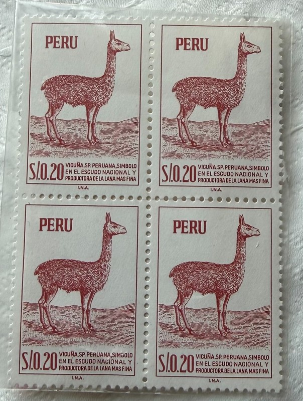 5 - 35796   Peru Stamps Scott #497 Vicuna Animal  Fine Used Clean Back