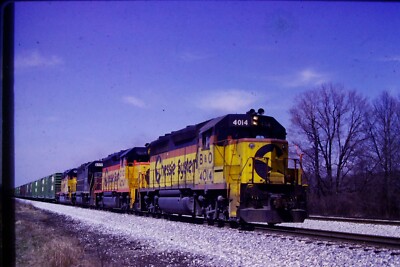 Kodachrome Original Slide Chessie EMD GP40-2 Diesel by Jim Marcus (1987)  #C2436