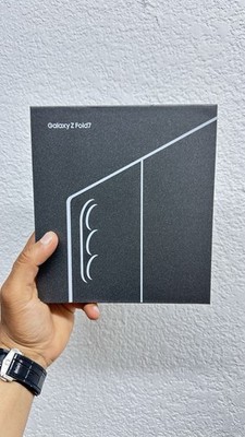 Samsung Galaxy Z Fold7 256GB SM-F966U1 Factory Unlocked JetBlack