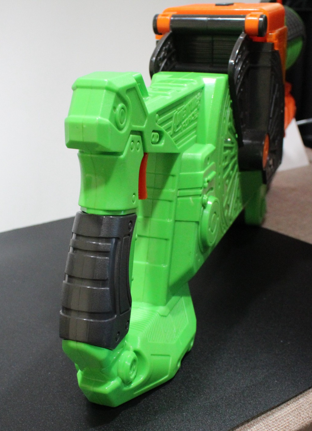 Adventure Force Commandfire Motorized Full-Auto Dart Hopper Green Orange HTF