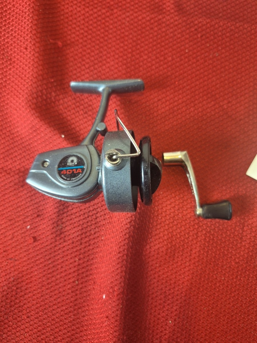 daiwa 401a reel Vintage Daiwa 401A Spining Reel With Original Box #2
