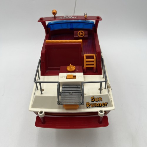 Nikko Radio Control Caribic Star RC Boat 1/20 Scale 27.145 MHz Vintage 1990 - Picture 3 of 18