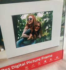 Polaroid Digital Picture White Wood Frame 8" Hi-Res Model: PDFX-800W 