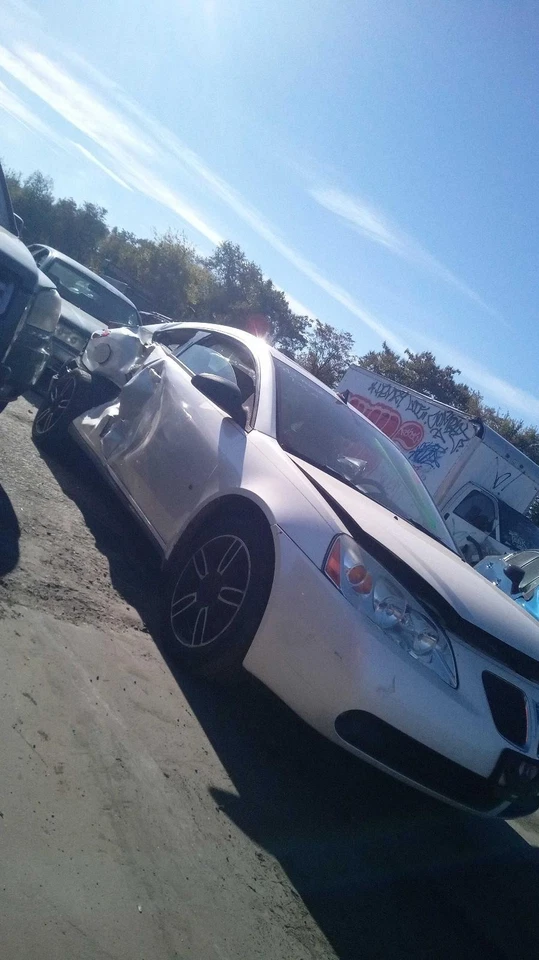 Conjunto completo de motor usado se adapta a: Pontiac G6 2009 emblema de estilo clásico en la parrilla Foto 2 de 4