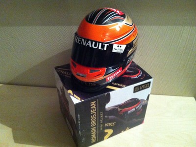 Casque f1 1/2 Petrov Lotus Renault - Collection
