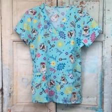 GT Performance Scrub Top Llama  Medium