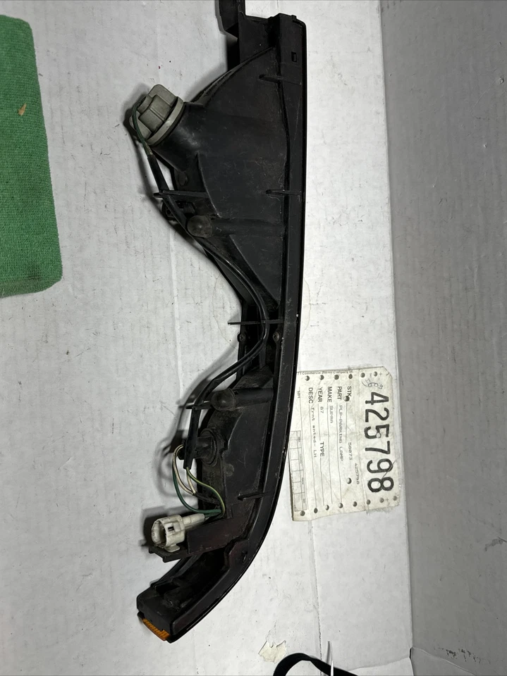 Luz de señalización de giro izquierda Toyota Supra 1987 OEM Foto 3 de 4