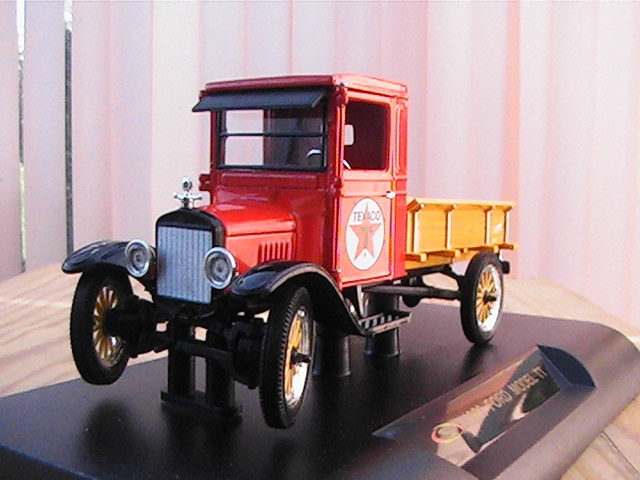 Ford Model TT Texaco 1923 décoration vintage pick-up miniature pour bureau et garage rétro
