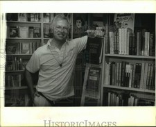 1993 Press Photo New Orleans - Alan Robinson at his Frenchman St. Book Store