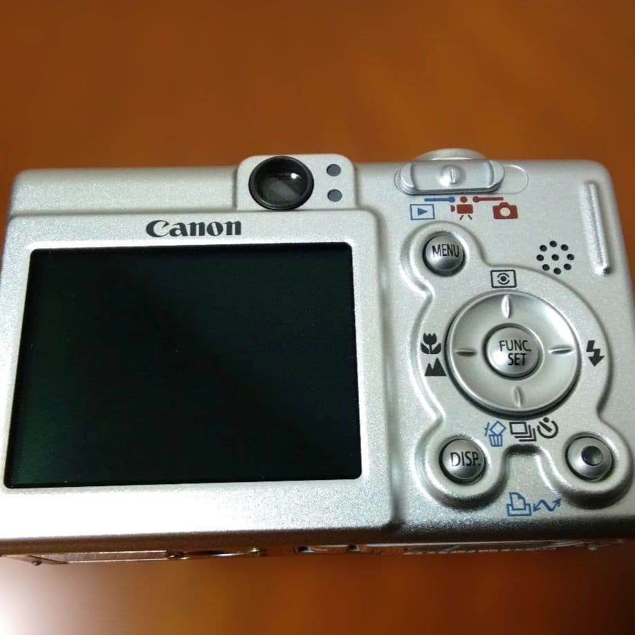 Canon IXY DIGITAL 40 Compact Digital Camera 3.2MP CCD Optical Zoom