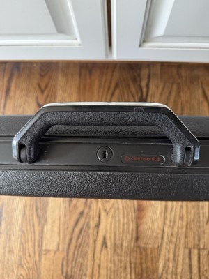 VTG Samsonite Broker GL Slim Hard Shell Black Briefcase Attache