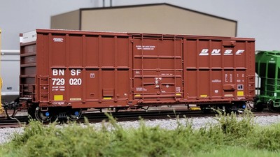 PRAIRIE SHADOWS HO Trinity 6235 50' Boxcar BNSF Swoosh Logo 2006+