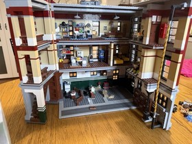 Legos From Set 75827 Ghostbuster Firehouse Used Flawed READ DESCRIPTION As Is