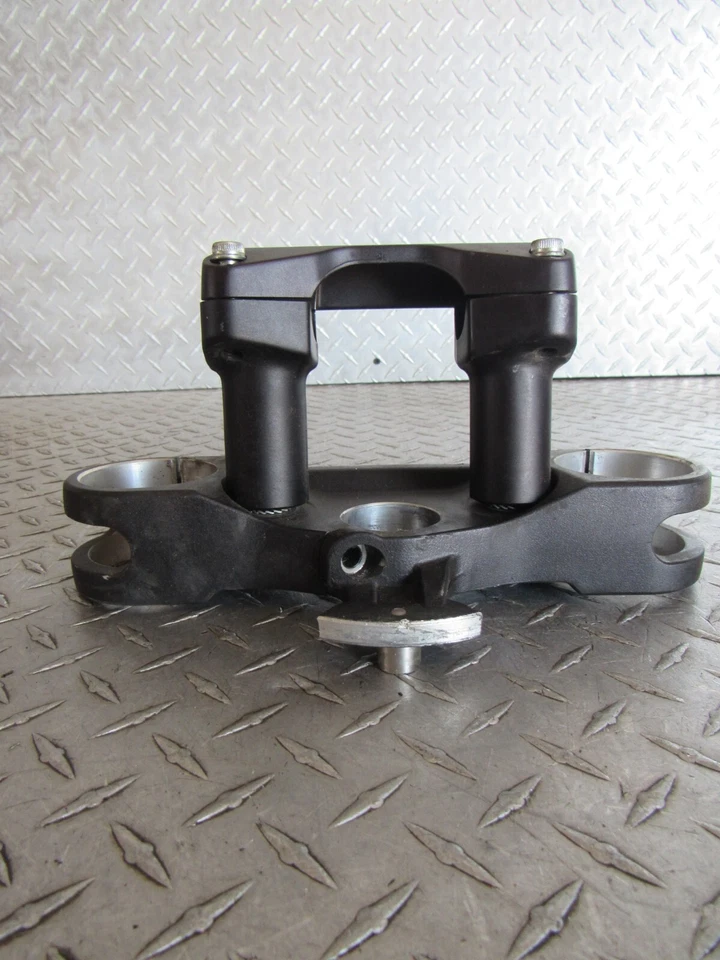 13 Ducati Multistrada 1200S 1200 2013 abrazadera de árbol triple superior Foto 4 de 4