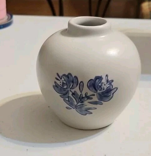 Pfaltzgraff Yorktowne 4" Flower Bud Vase Centerpiece Decor 1967-2007