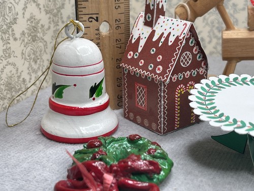 Christmas Miniatures, vintage ornaments, paper miniatures - Picture 7 of 9