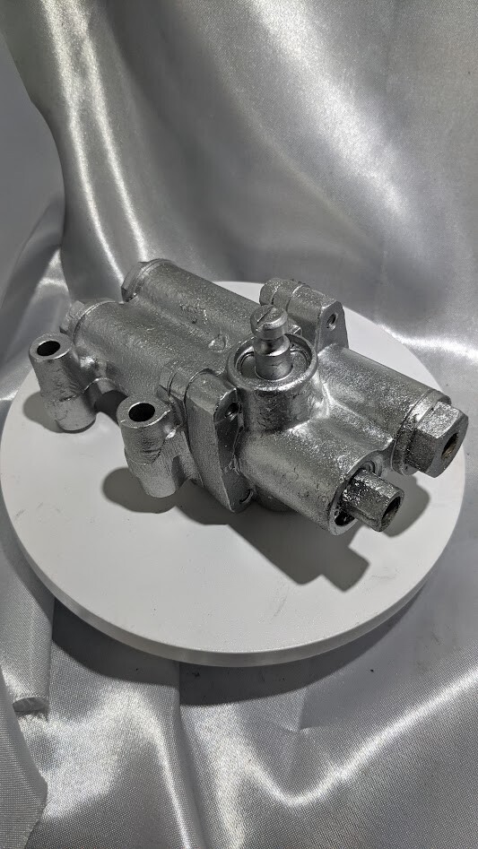 ROLLS ROYCE SILVER SHADOW CORNICHE Wraith RIGHT REAR SELF LEVELING VALVE REBUILT