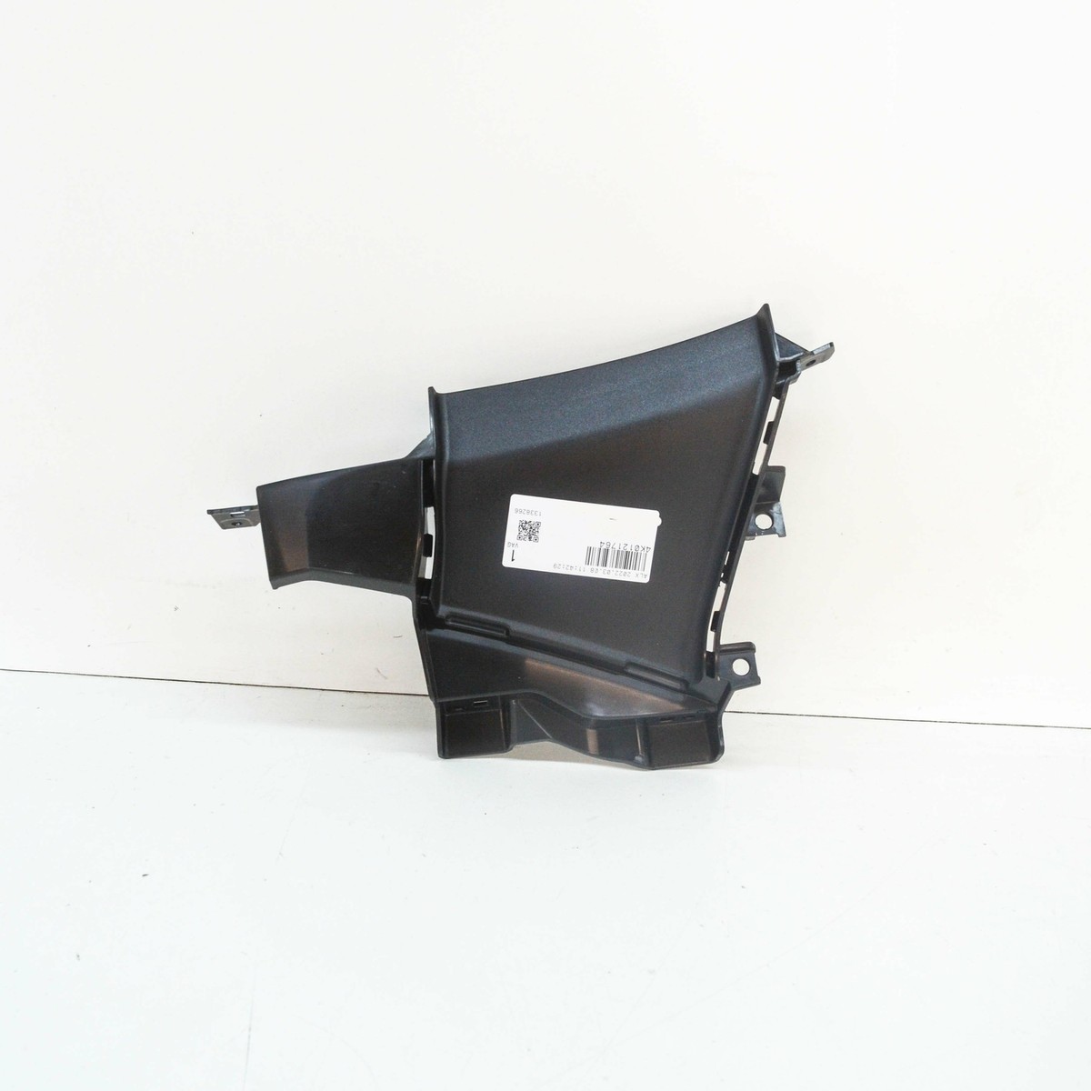 NEW AUDI A6 C8 FRONT BUMPER RIGHT AIR GUIDE 4K0121764 ORIGINAL NO