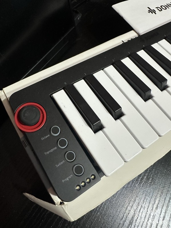 Donner N-25 Brand New -Keyboard Only