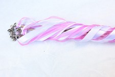 10 ścian ślubnych różowo-biała organza / pręty szczęścia z dzwonkiem