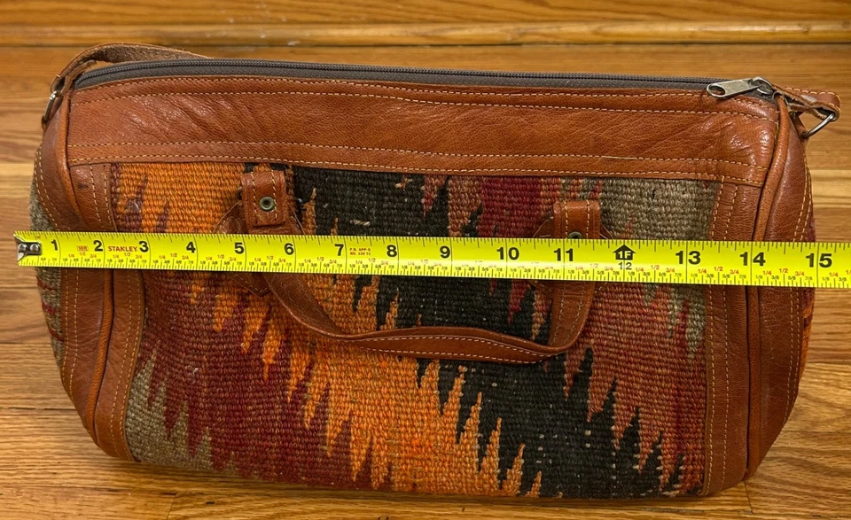 Bolso grande tejido artesanal de lana y cuero turco Kilim vintage en muy buena condición Foto 4 de 4