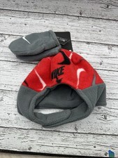 NWT Nike Beanie Glove/Mitten 2-Piece Set Grey Red Infant