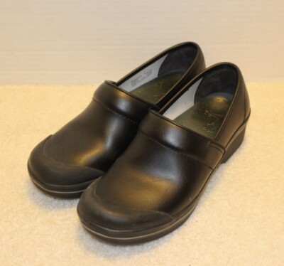 Dansko Black Slip Resistant Reinforced Toe Nursing Healthcare