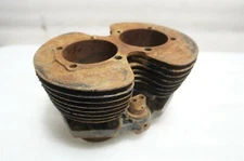 TRIUMPH PREUNIT 8 STUD CYLINDER BARREL E3332 6T T120 T110 TR6 /VB50/