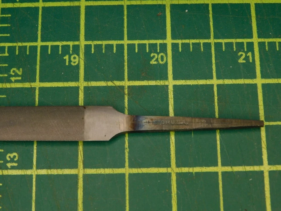 Henry Disston 4 inch 4 Cut Crossing File NOS USA - One File - Image 4 of 4