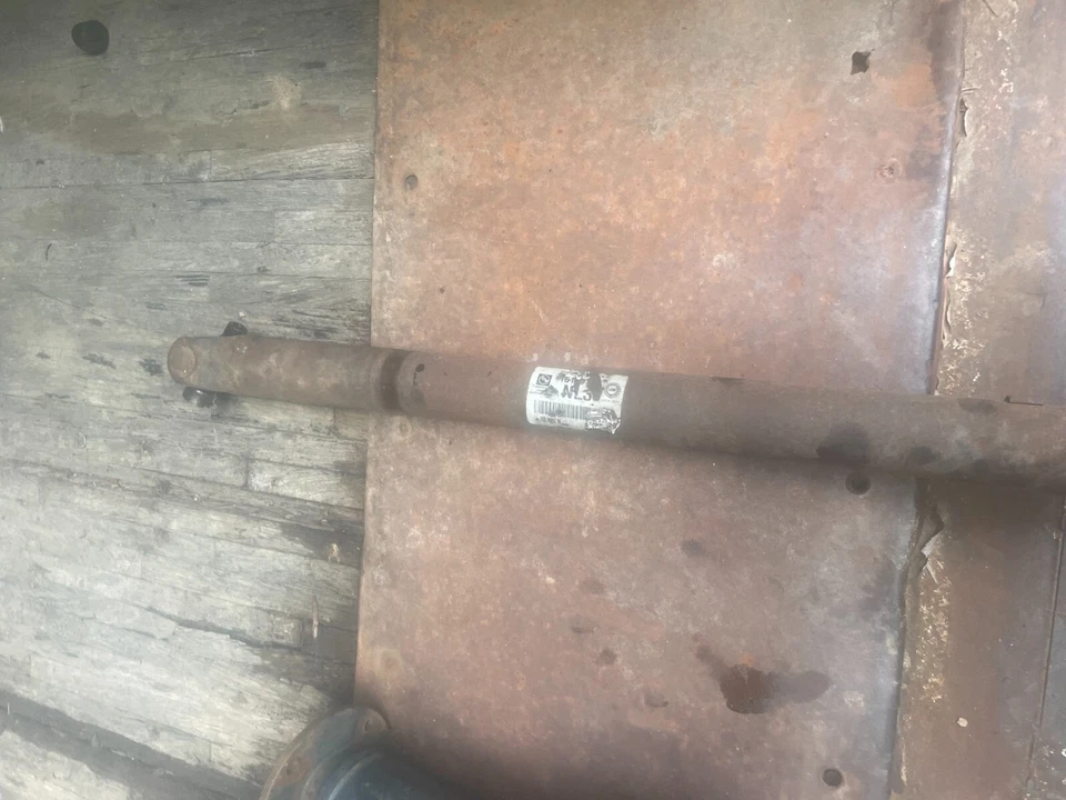 04-09 CHEVROLET TRAILBLAZER SS DENALI ENVOY SSR RAINIER 5.3 6.0 EIXO DE TRANSMISSÃO DIANTEIRO - Imagem 2 de 2