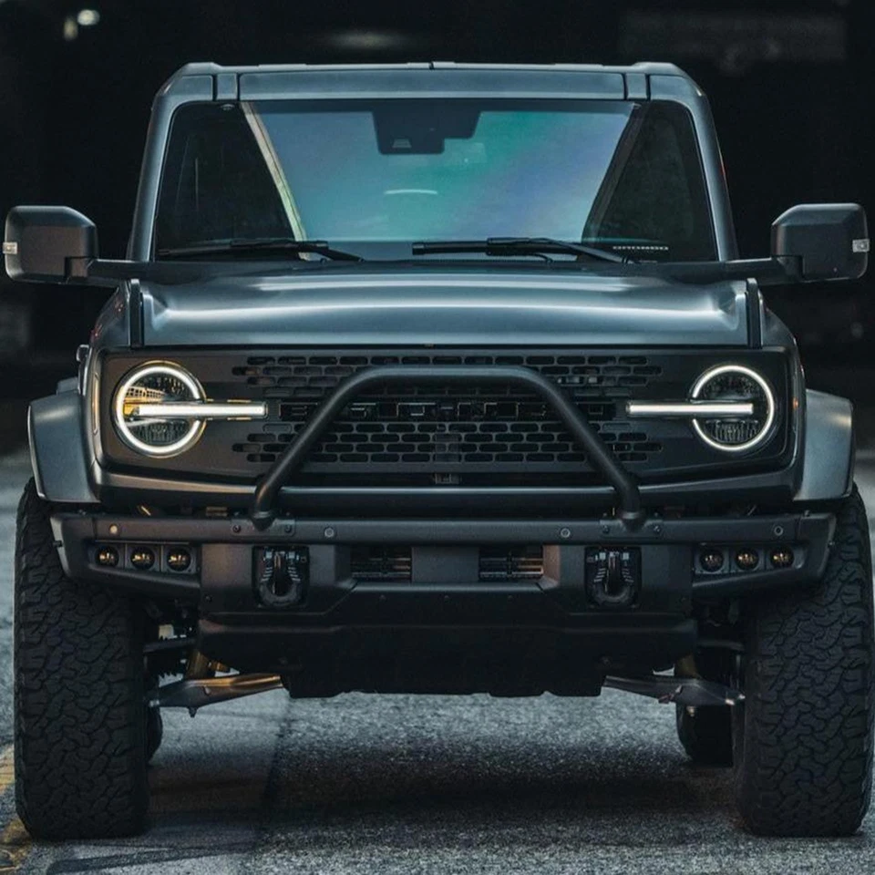 Kit de luz antiniebla LED triple proyector Oracle Lighting para Ford Bronco 2021-2024 Foto 3 de 4