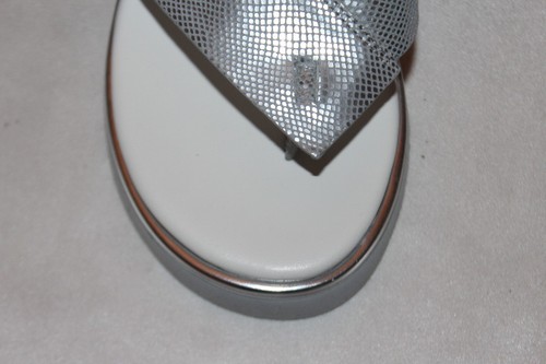 NEW! Donald J Pliner VIPERINA Silver Leather Flip Flop Thong Wedge Sandal $178 - Picture 5 of 10