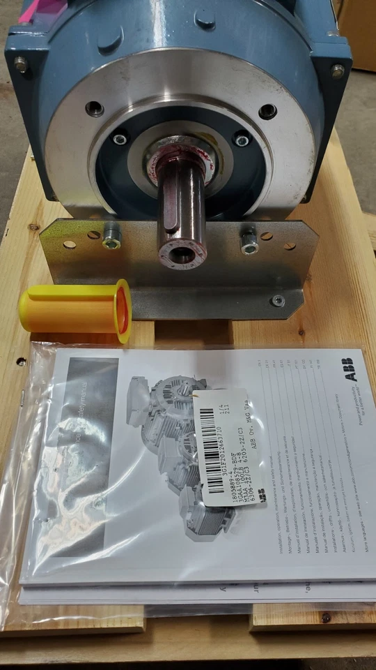 ¡¡NUEVO!! Motor ABB 3GAA108529-BDF +VC M3AA 100LB 4-8 Motor de jaula de ardilla trifásico Foto 4 de 4