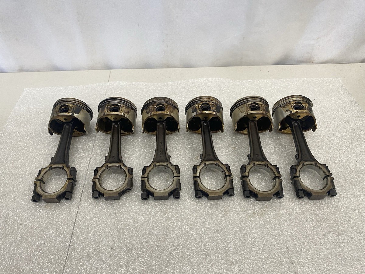 1984-1989 Nissan 300ZX Z31 OEM VG30 Engine Piston Connecting Rod
