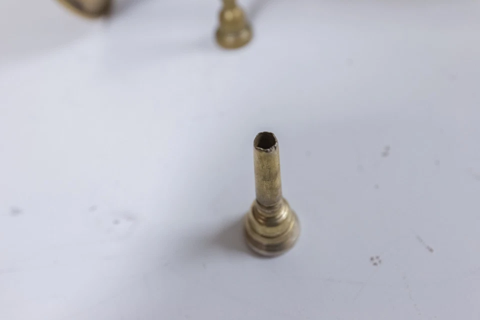 Raro - Trompeta y estuche de artista profesional modelo Holton Gustav Heim 1925 Bb .453 Foto 3 de 4