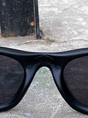 Retro Oakley Minute 1.0 Polarized Sunglasses Black Frame Black