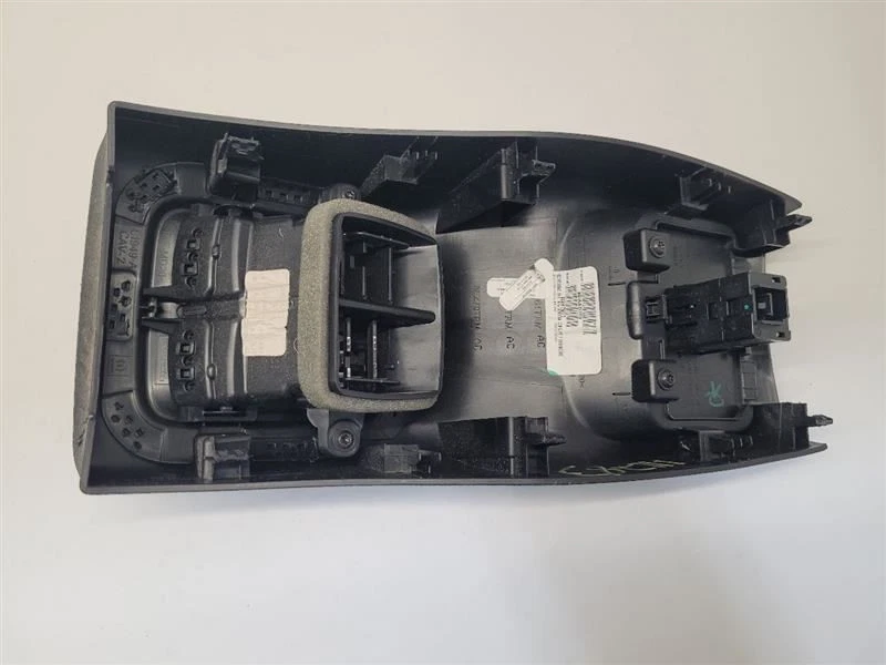 Jeep Compass 2018 consola ventilación trasera panel de moldura Foto 3 de 4