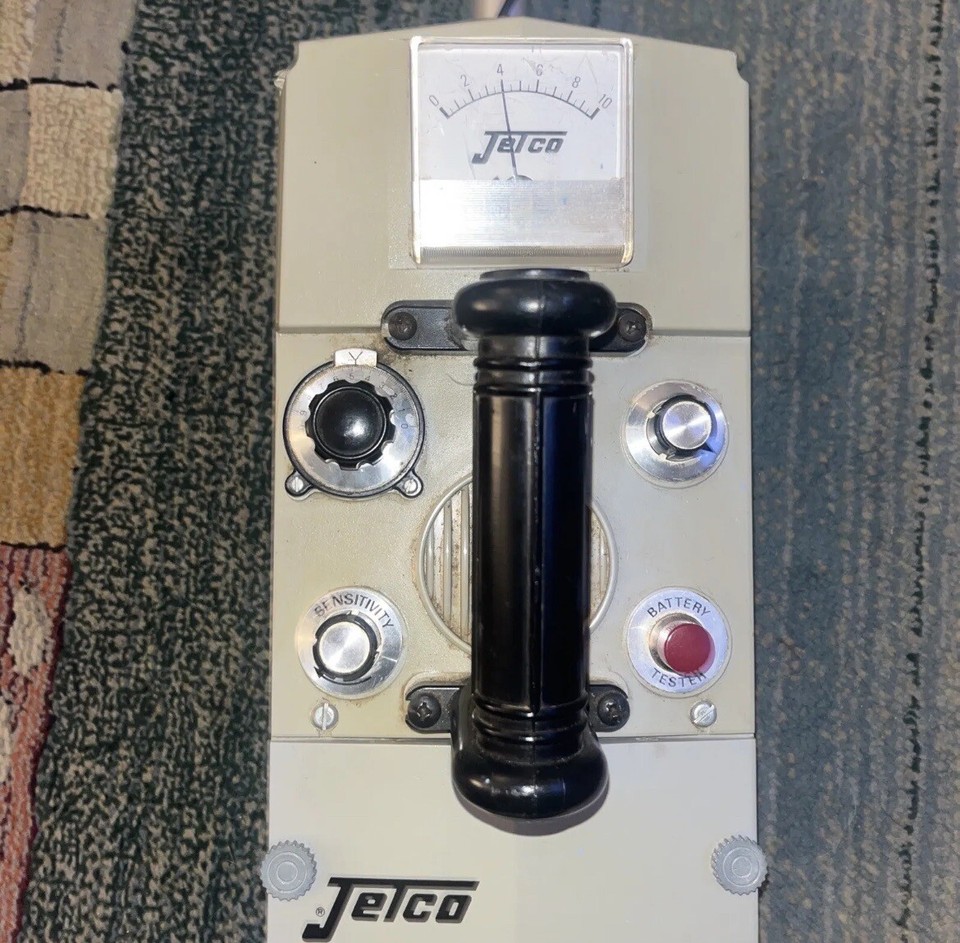 JETCO TREASURE HAWK Metal Detector Tested 9v /6 AA Adjustable Vintage