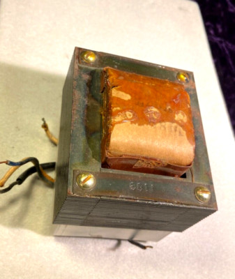 VINTAGE DAM DISK RECT TRIAD TRIPLET TRANSFORMER 115V To 9V No 1189 Not Sure??