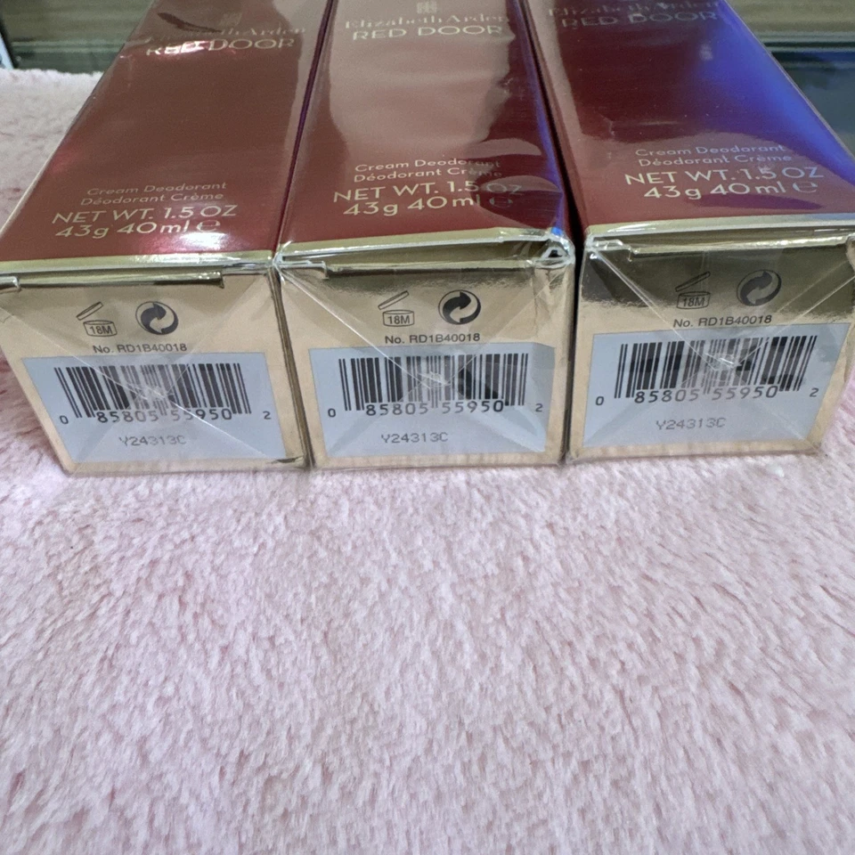 Desodorante creme Red Door, 1,5 oz. - Imagem 2 de 2