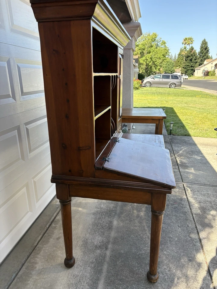 Escritorio grande moderno de mediados de siglo para dibujo/arquitectura Foto 2 de 4