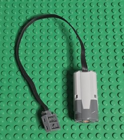 Lot LEGO Power Functions 2 M Motor AA Battery Box 8881 Technic * TESTED* 