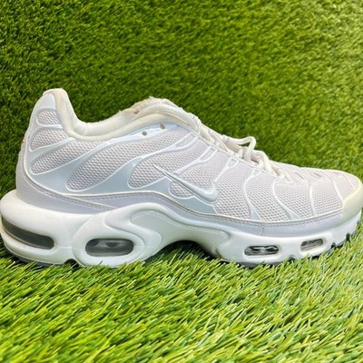 Nike Air Max Plus TN Mens Size 9 Triple White Athletic Running Shoes Sneakers