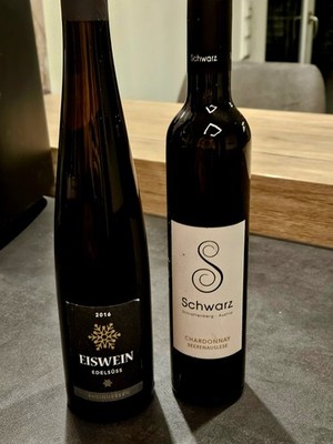 Dessertwein-Set: 2011 Chardonnay Beerenauslese (AT) & 2016 Eiswein (Deutschland)
